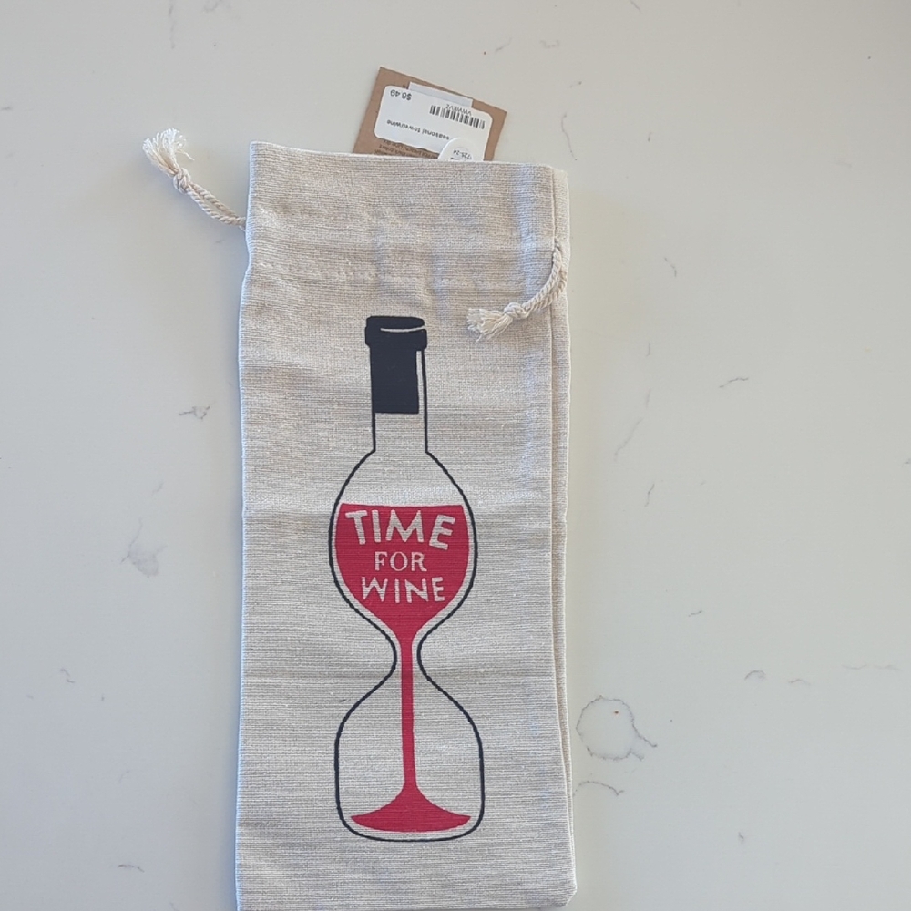 Wine Bottle Bag with Red and Black Design